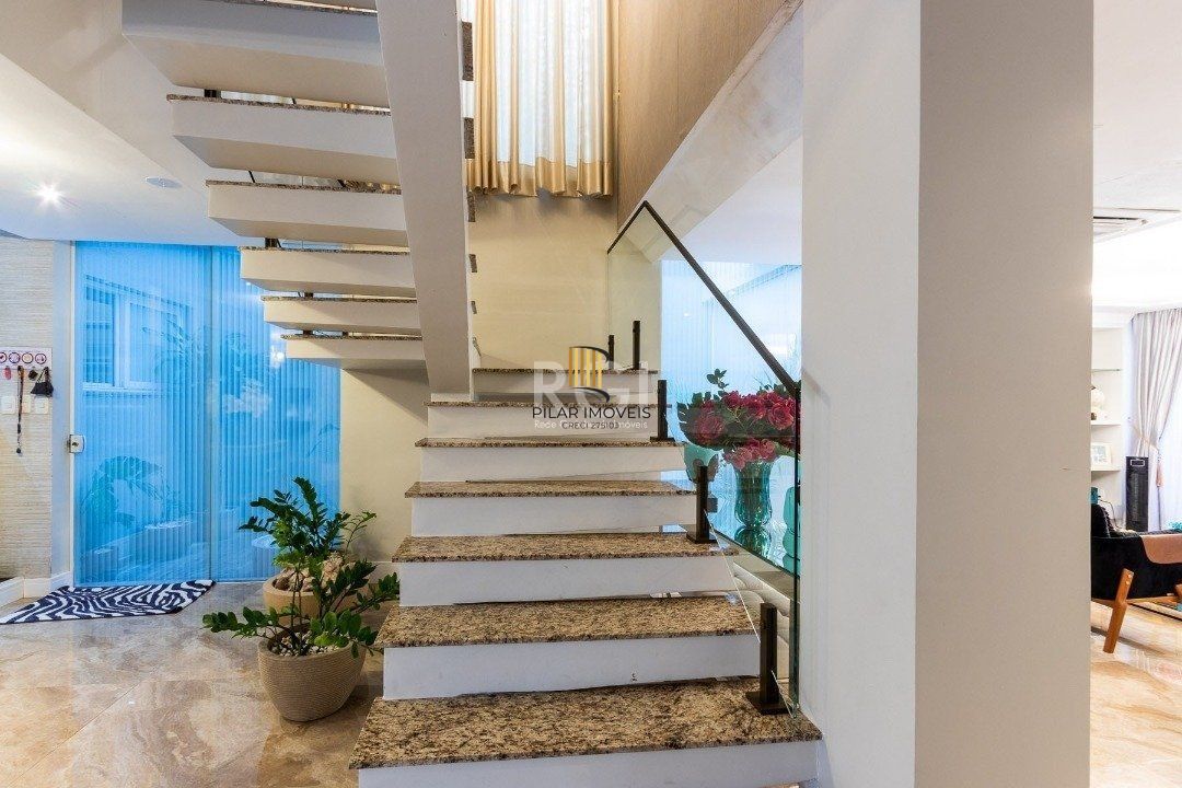 Casa 3 dormitórios no bairro Vila Assunção