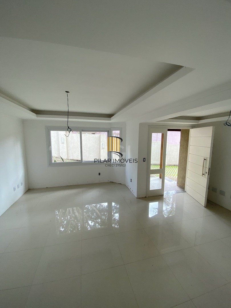 Casa Condominio para Venda - 195m², 3 dormitórios, sendo 1 suites, 2 vagas - Tristeza