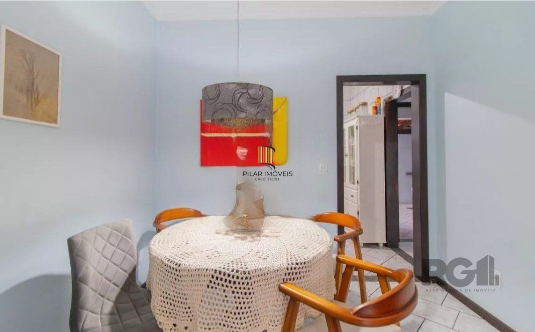Casa de Condomínio 3 dormitórios no bairro Vila Nova