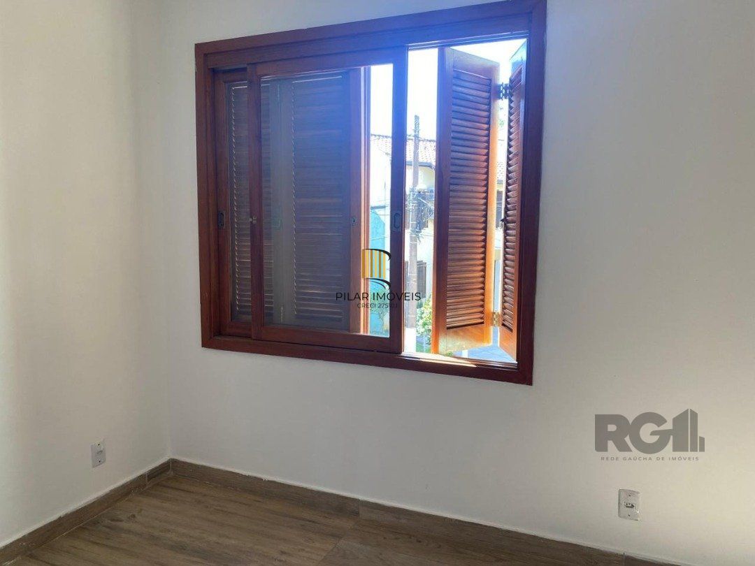 Casa de Condomínio 3 dormitórios no bairro Hípica
