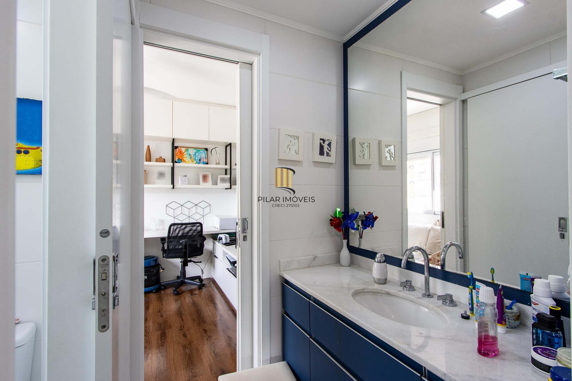 Apartamento impecável, orientação solar privilegiada!