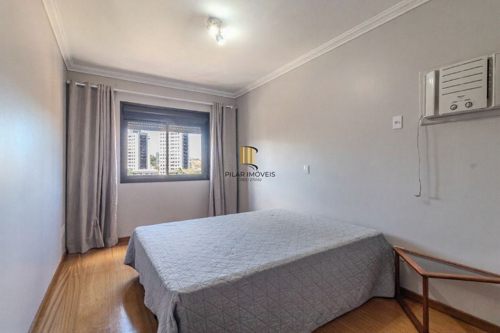 Apartamento com 2 quartos, vaga dupla - Bairro Petrópolis