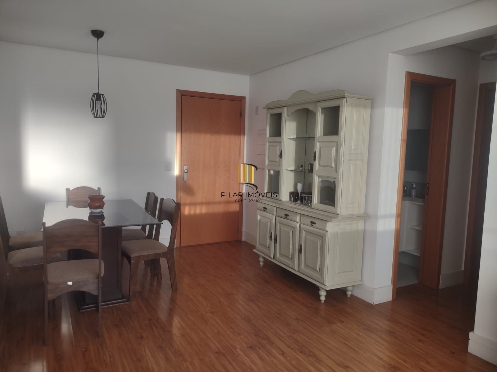 Apartamento no Condomínio Live It, 2 dormitórios, suíte, churrasqueira, vaga coberta.