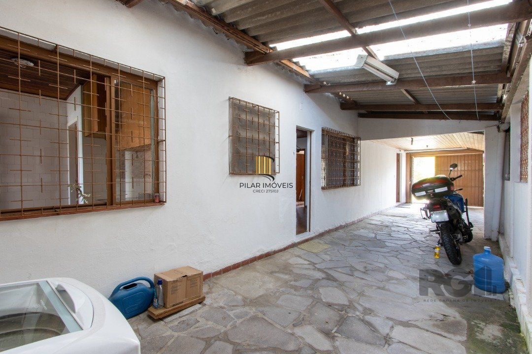 Casa 3 dormitórios no bairro Aberta dos Morros