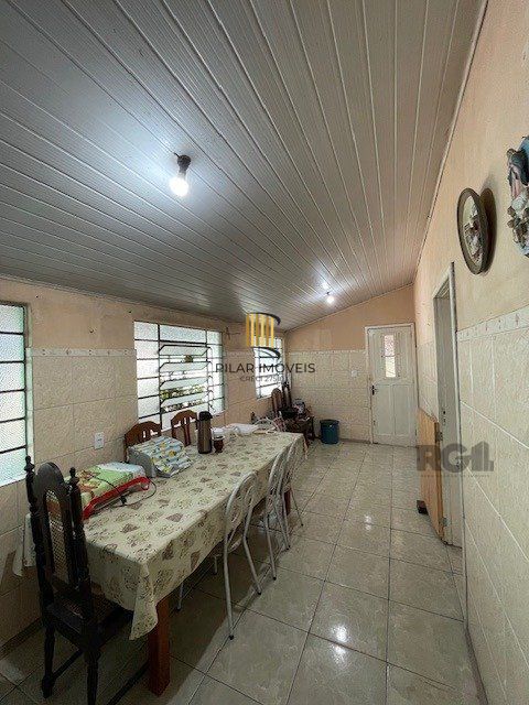 Casa 3 dormitórios no bairro Cristal