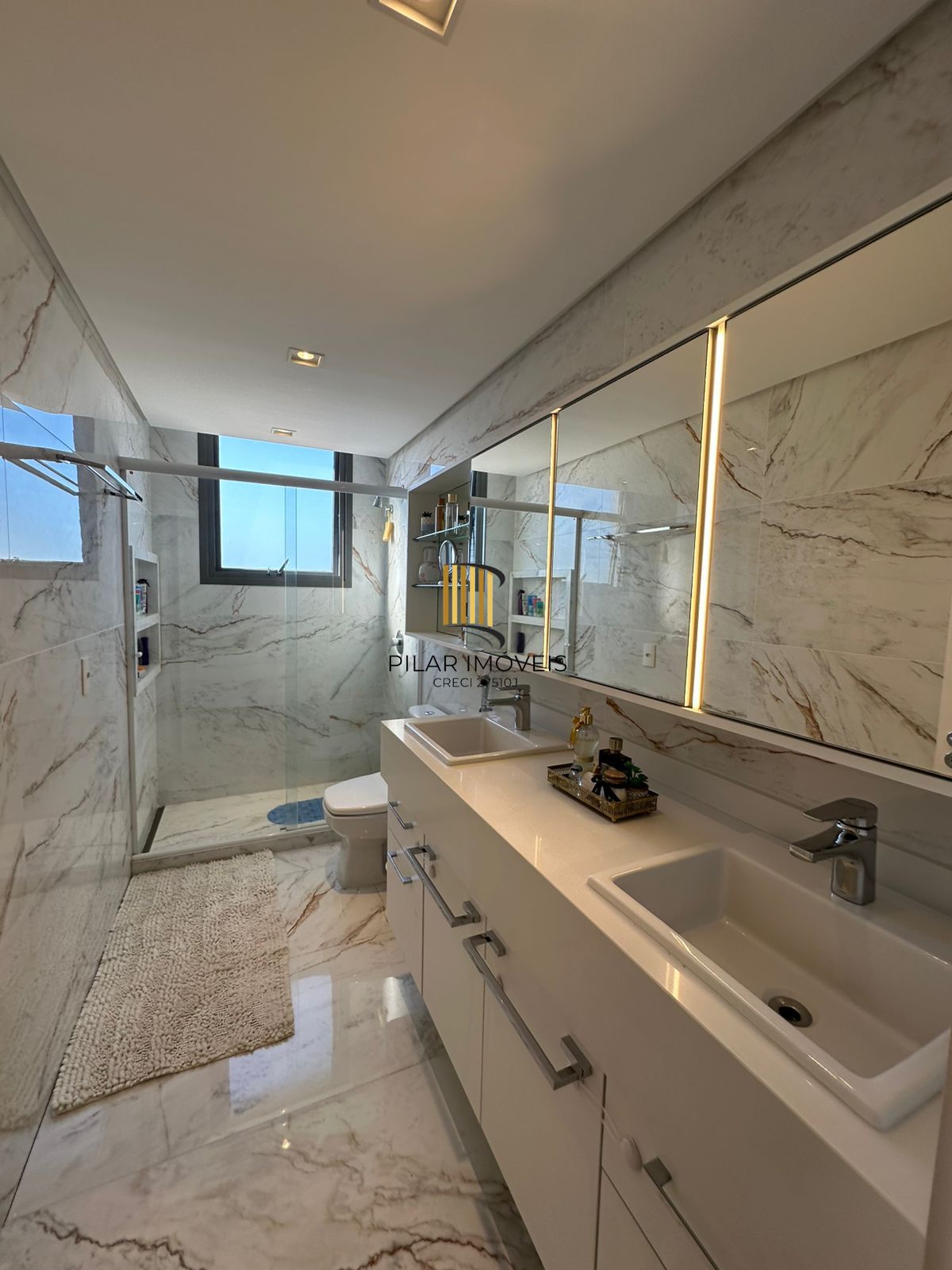 Apartamento 3 dormitórios no bairro Tristeza