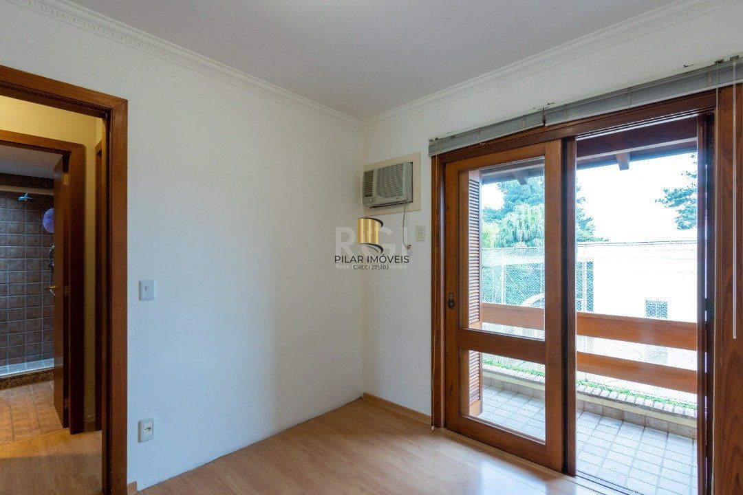 Casa Condominio para Venda - 215.81m², 4 dormitórios, sendo 1 suites, 2 vagas - Tristeza