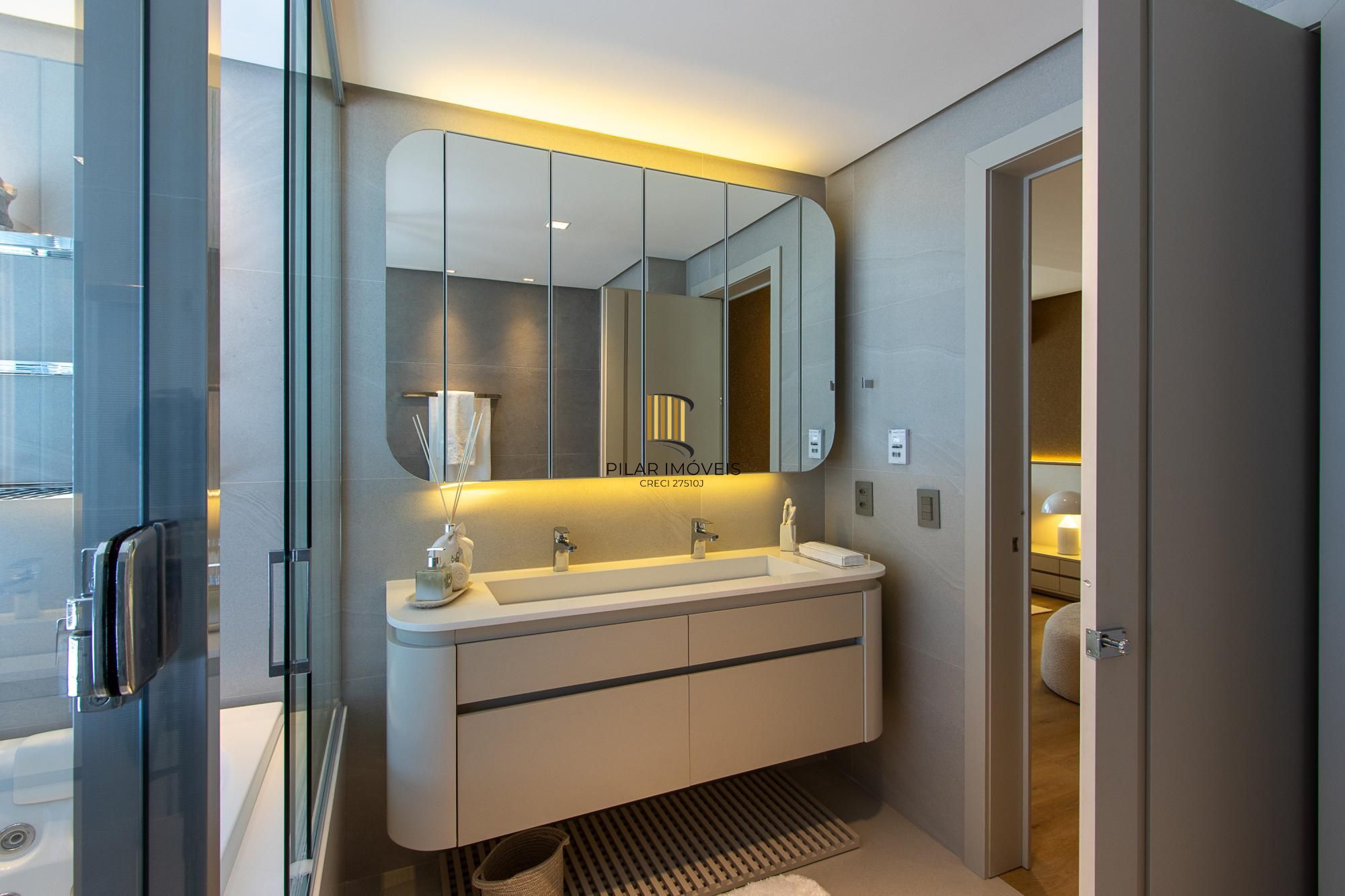 Apartamento 2 dormitórios no bairro Petrópolis