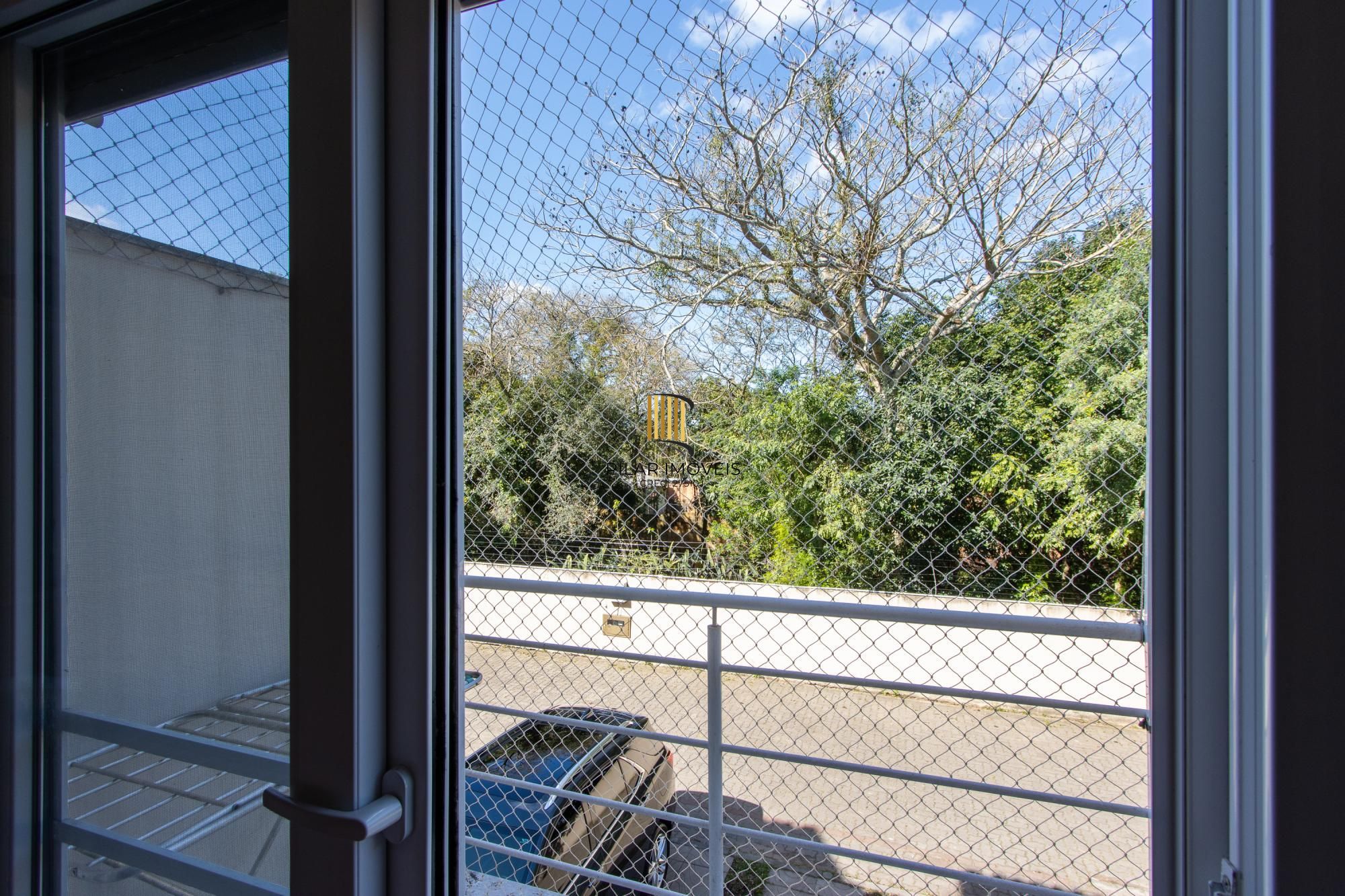 Casa em condomínio no bairro Aberta dos Morros