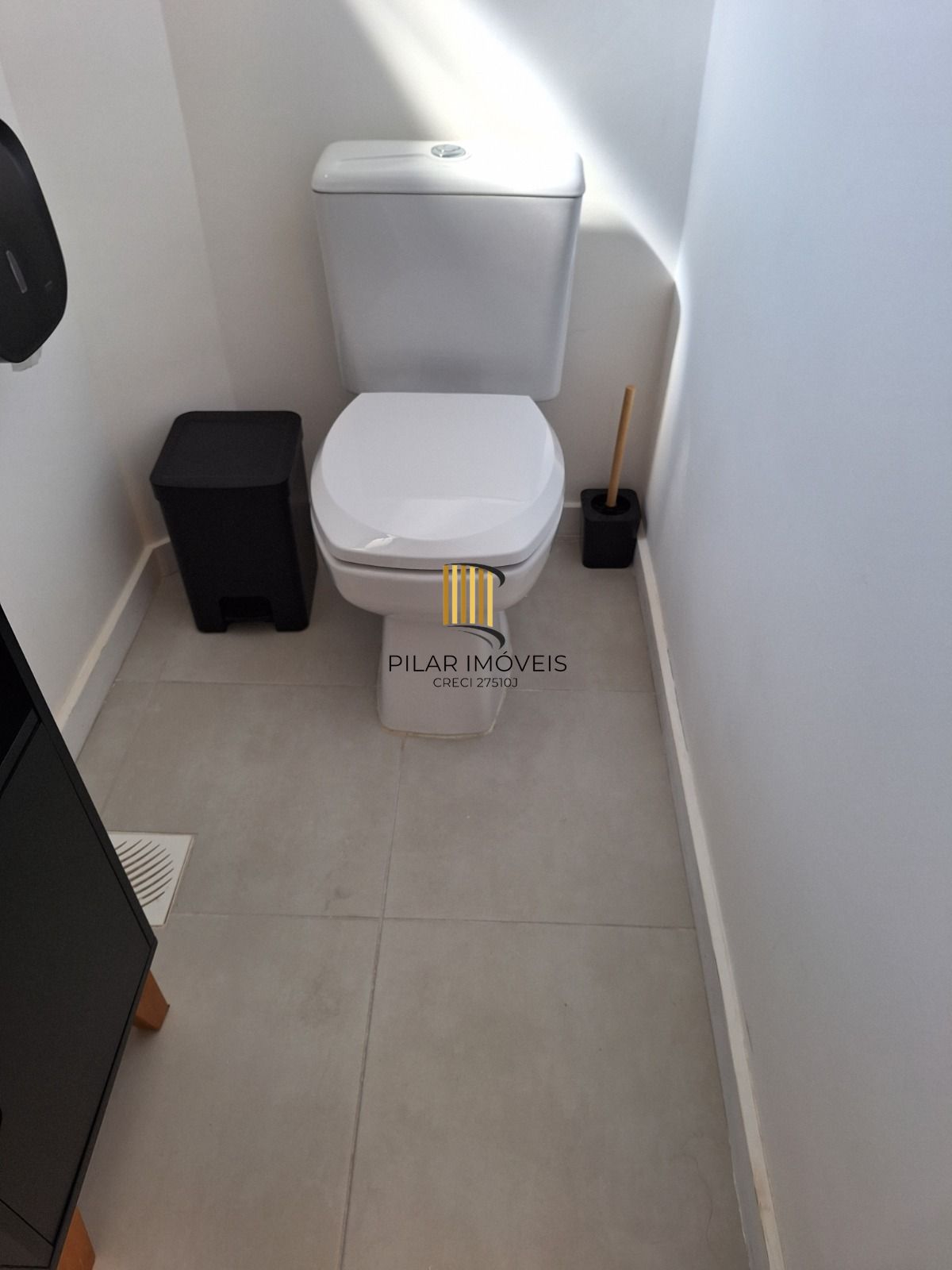 Sala Comercial mobiliada no Menino Deus