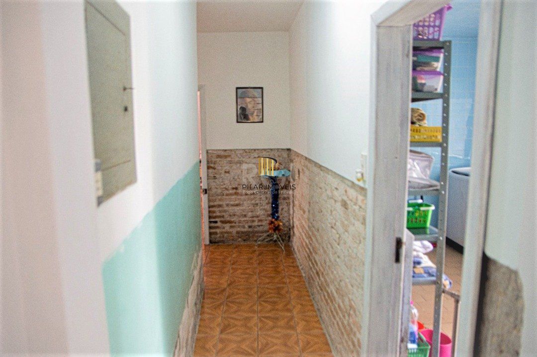 Casa para Venda - 423.16m², 4 dormitórios, sendo 1 suites, 4 vagas - Glória