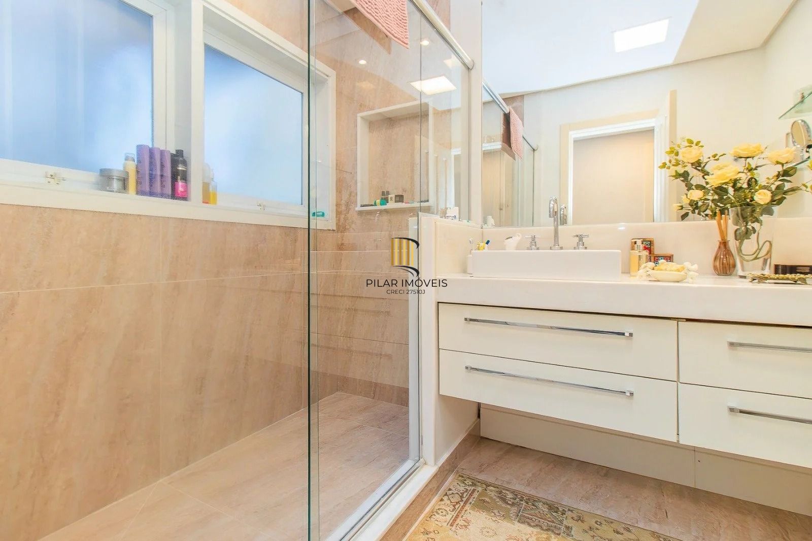 Cobertura à venda no bairro Bela Vista, 4 dormitórios e 3 vagas de garagem