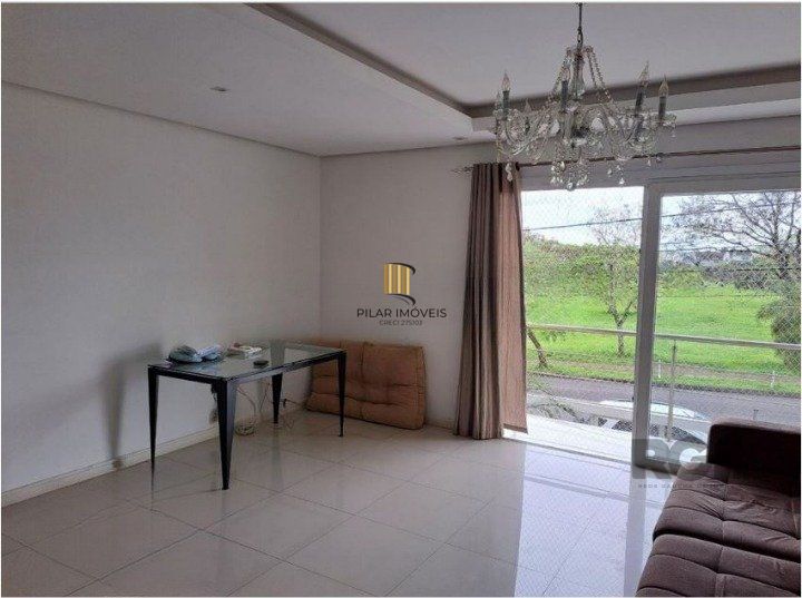 Casa 3 dormitórios no bairro Costa e Silva