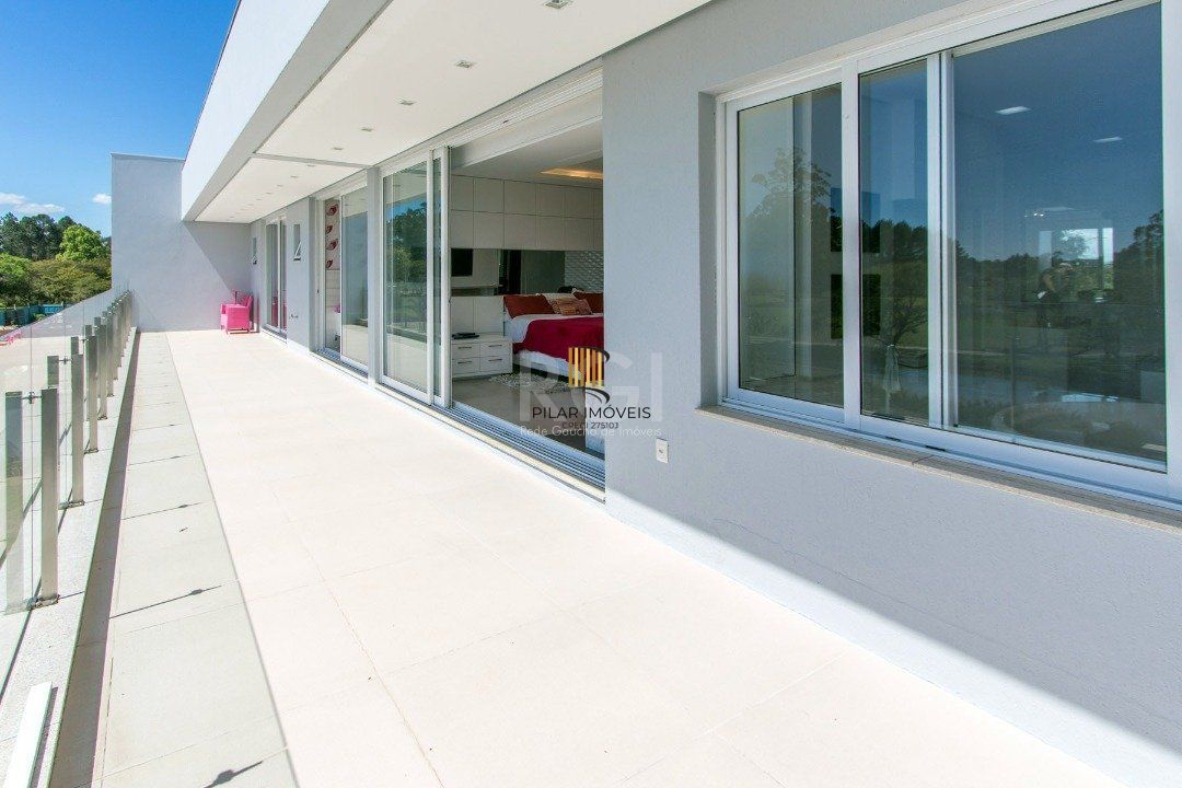 Casa Condominio para Venda - 707.4m², 6 dormitórios, sendo 6 suites, 4 vagas - Terra Ville