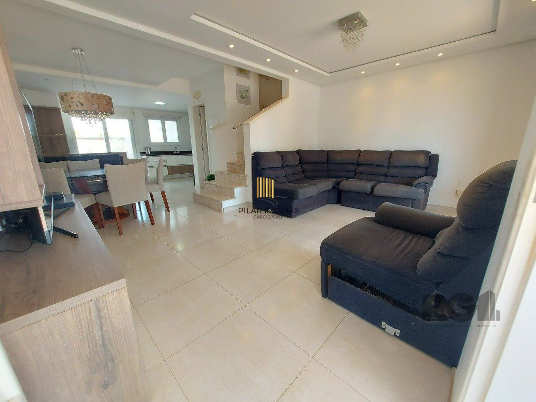 Casa em Condomínio Fechado com 3 quartos e 150m² privativos