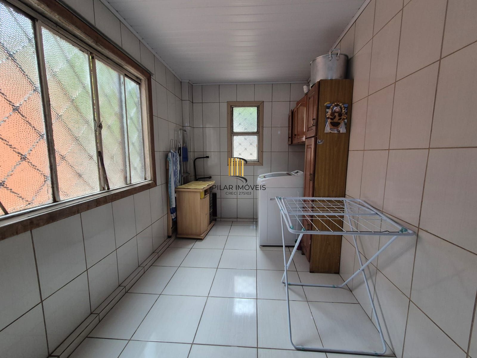 APARTAMENTO 02 DORMITÓRIOS NO BAIRRO CAMAQUÃ
