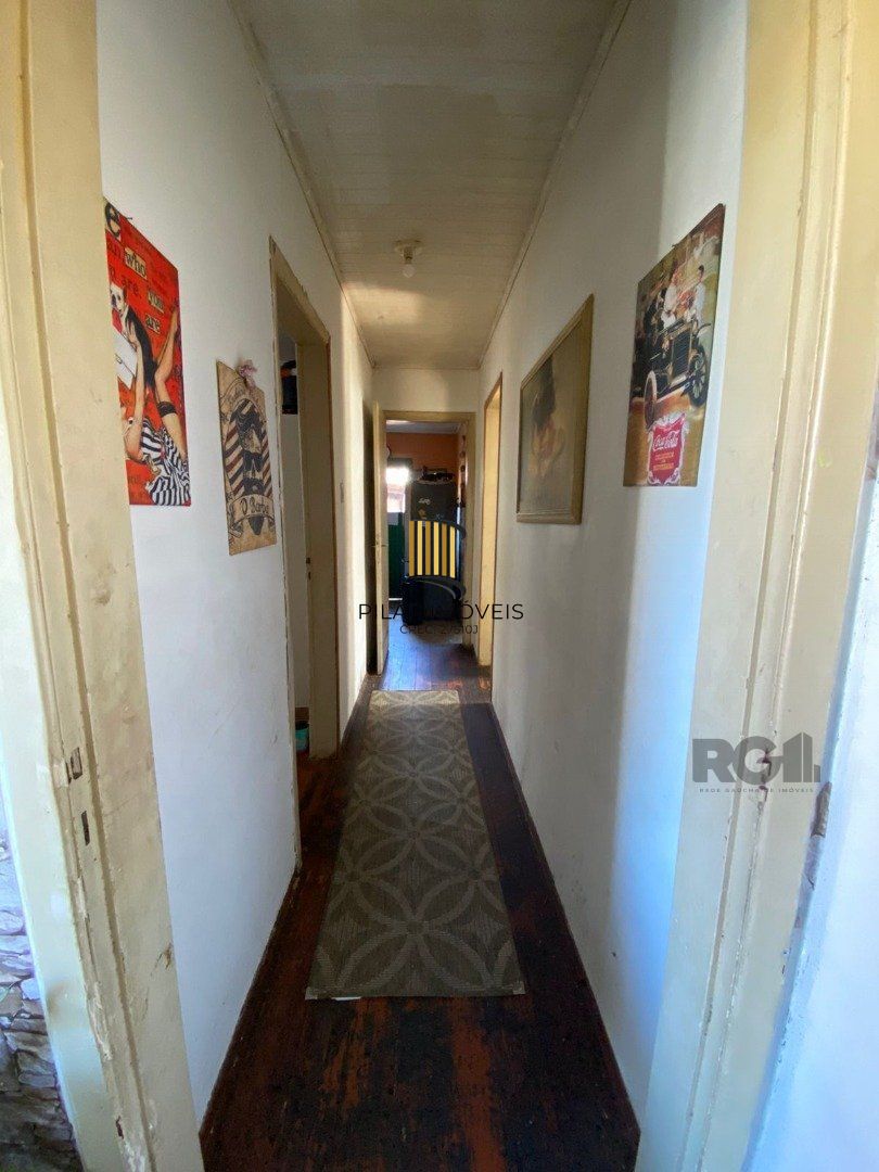 Casa 3 dormitórios no bairro Medianeira