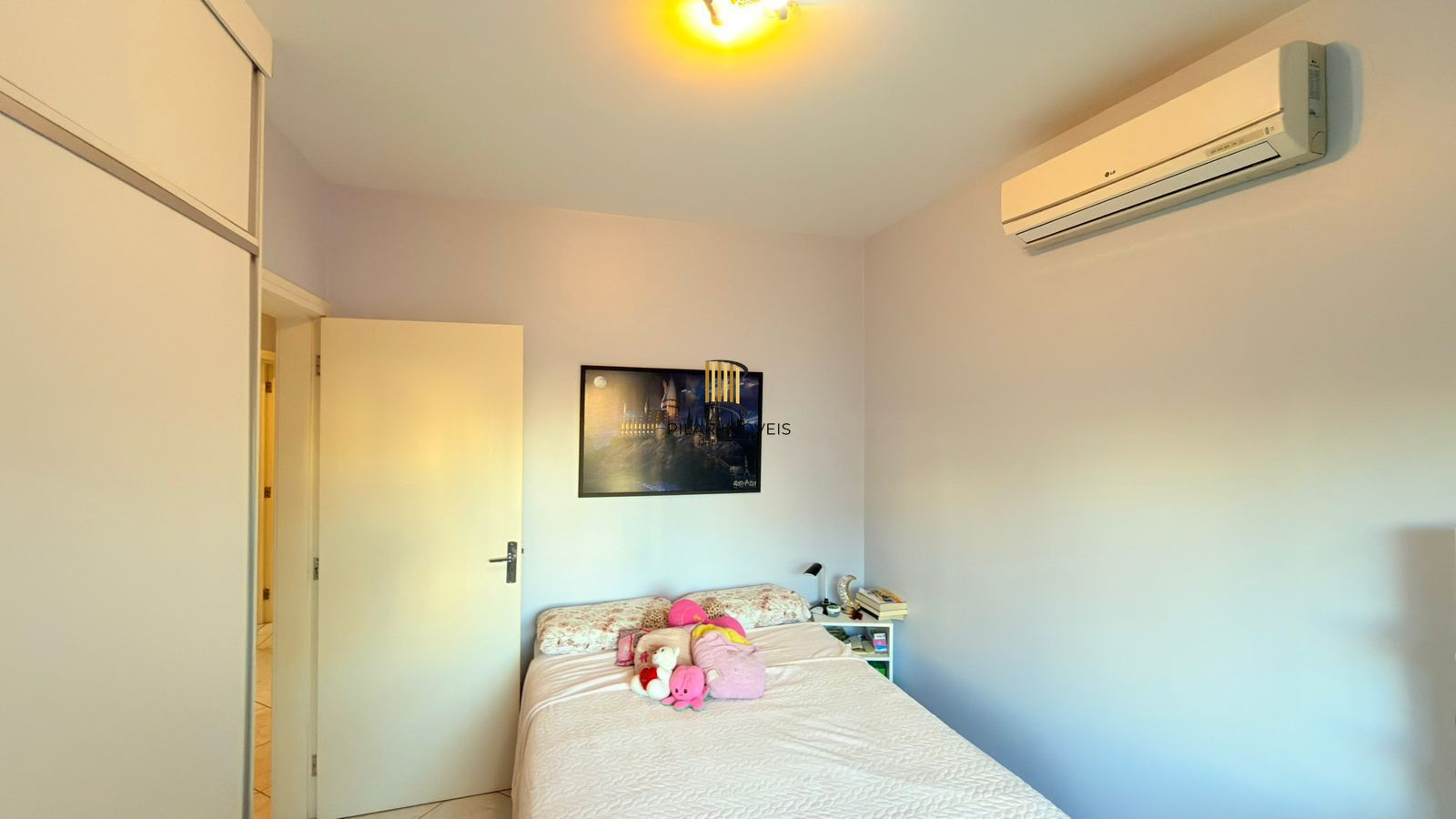 Apartamento à venda no Passo D'areia com 84,28m² ,3 quartos, 1 suíte, 1 vaga