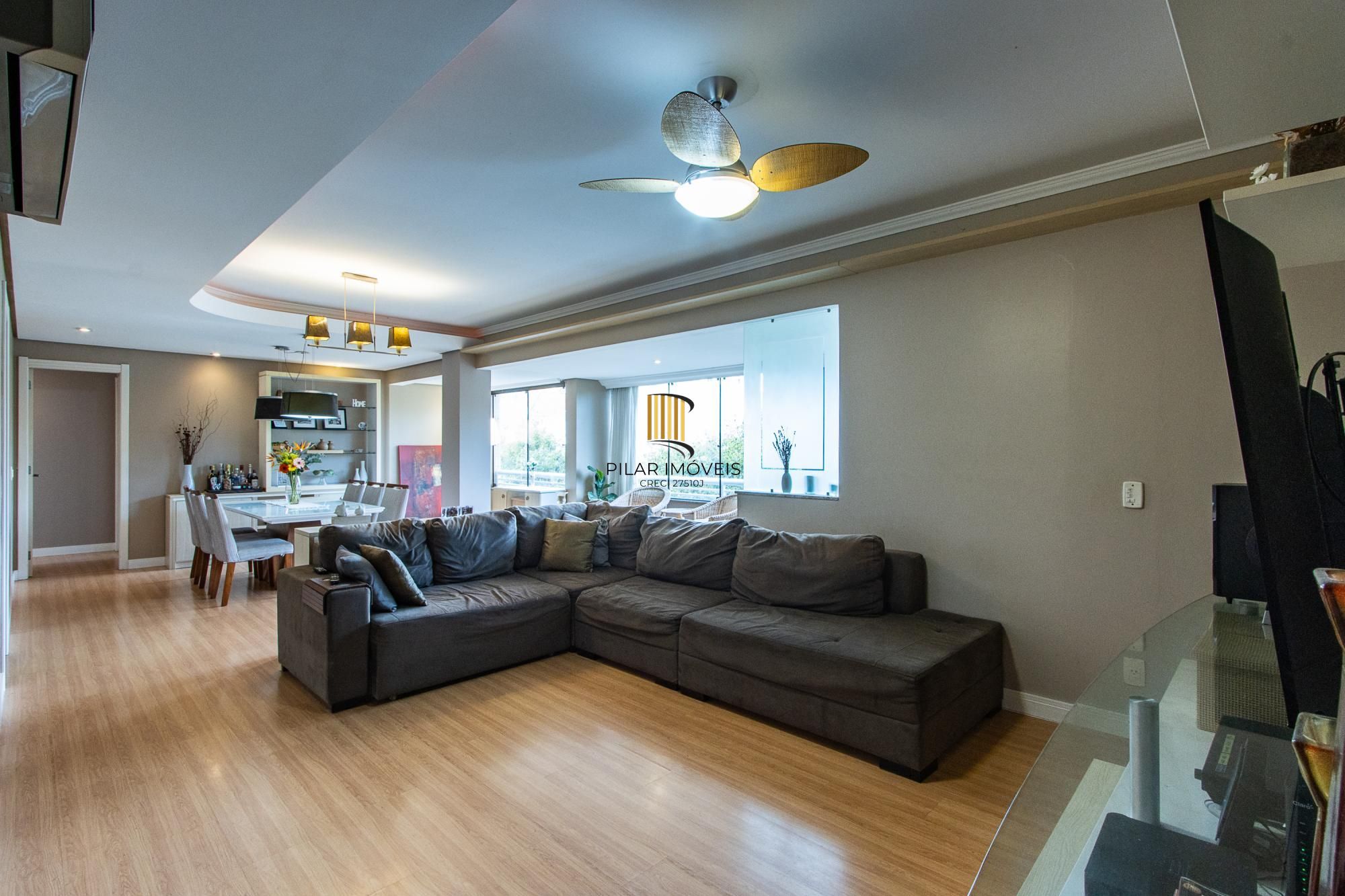 Apartamento 3 quartos, 139,64m² privativos, 2 vagas - Bairro Menino Deus