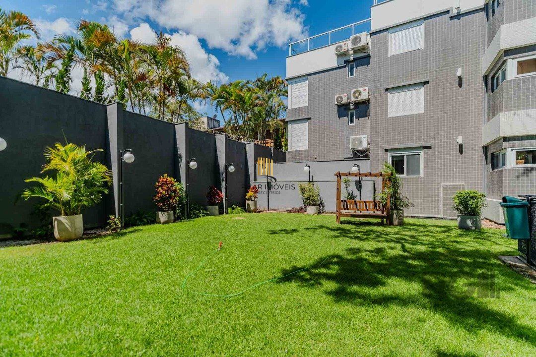 **Apartamento Garden com 3 dormitórios sendo 1 suíte à Venda - Bairro Cristal, Porto Alegre**