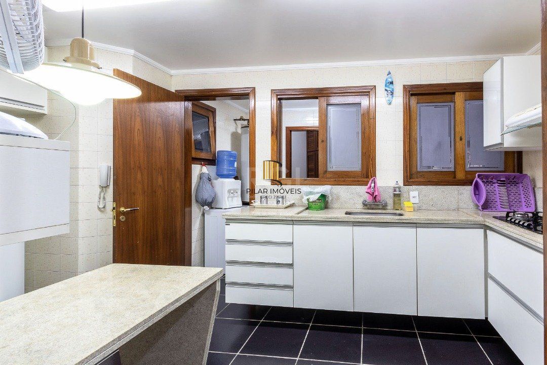 Apartamento para Venda - 153m², 3 dormitórios, sendo 1 suites, 2 vagas - Atlântida