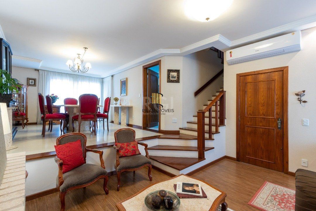 Casa Condominio para Venda - 225.18m², 3 dormitórios, sendo 1 suites, 2 vagas - Jardim Isabel