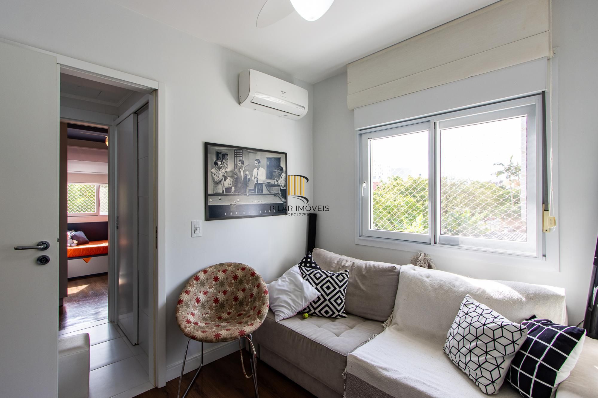 Apartamento impecável, orientação solar privilegiada!