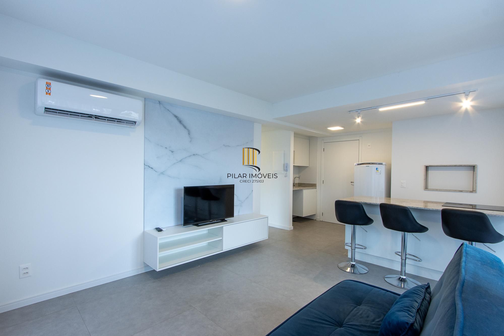 apartamento de 01 dormitório suíte, localizado no moderno no coração do bairro Petrópolis.