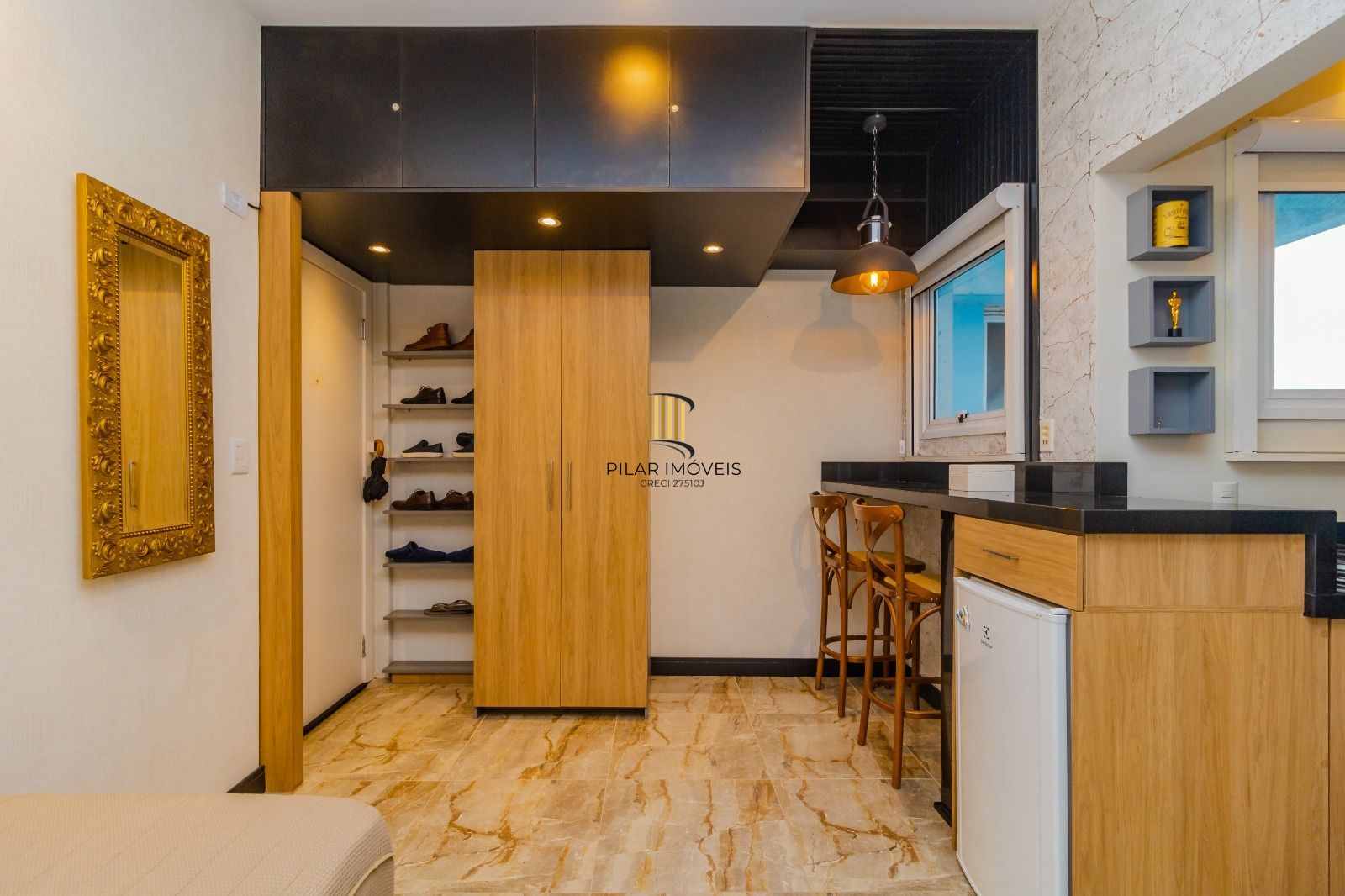 Apartamento 1 dormitório Bairro: Centro Histórico