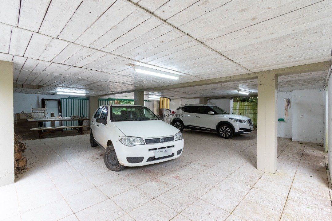 Casa para Venda - 600m², 3 dormitórios, sendo 1 suites, 8 vagas - Vila Assunção