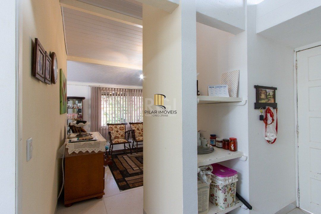 Casa para Venda - 180m², 3 dormitórios, sendo 1 suites, 2 vagas - Ipanema