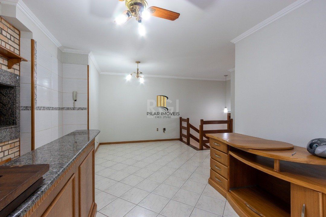 Cobertura para Venda - 247.08m², 3 dormitórios, sendo 1 suites, 2 vagas - Vila Ipiranga