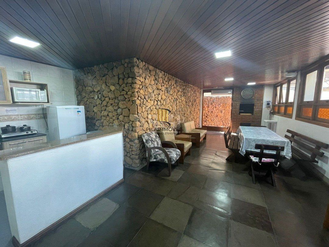 Apartamento 1 dormitório no bairro Menino Deus