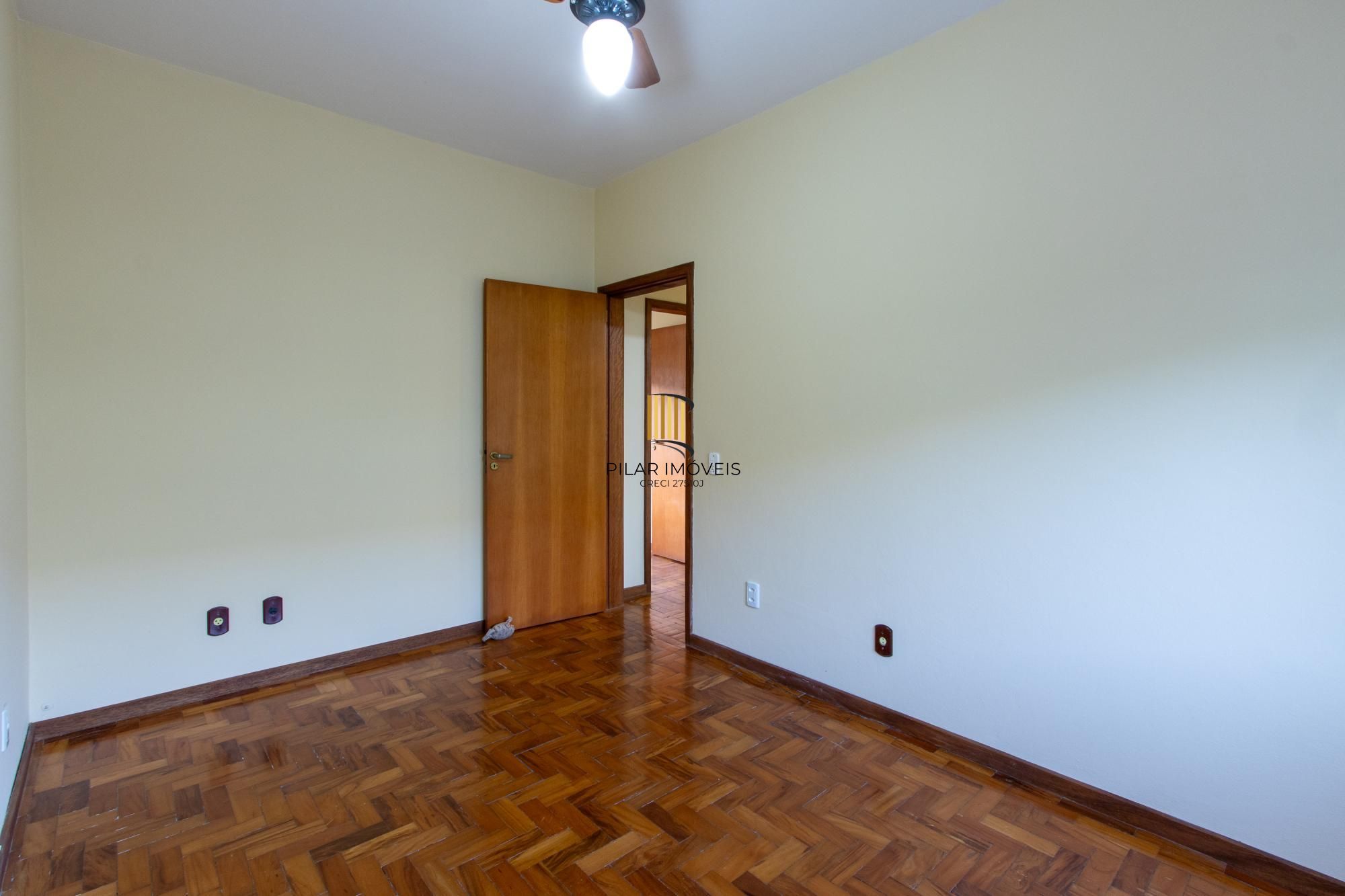 Apartamento de 2 Dormitórios na Cel Massot, Bairro Cristal