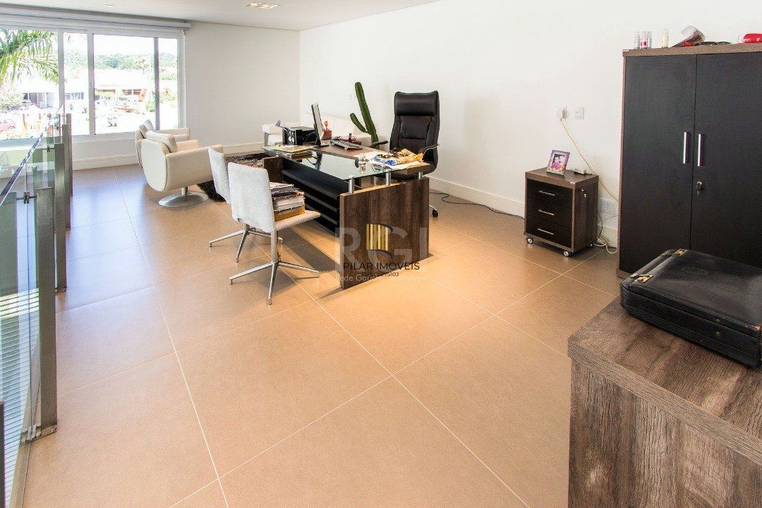 Casa Condominio para Venda - 707.4m², 6 dormitórios, sendo 6 suites, 4 vagas - Terra Ville