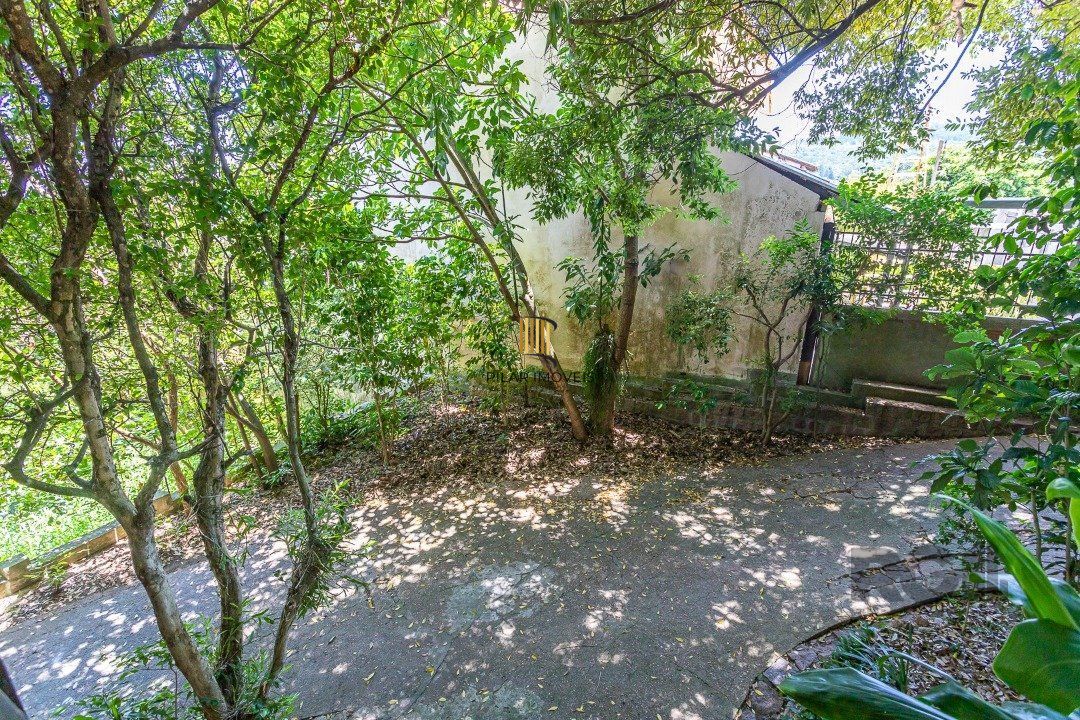 Casa 4 dormitórios, Altos da Vila Nova, Zona Sul, Porto Alegre.