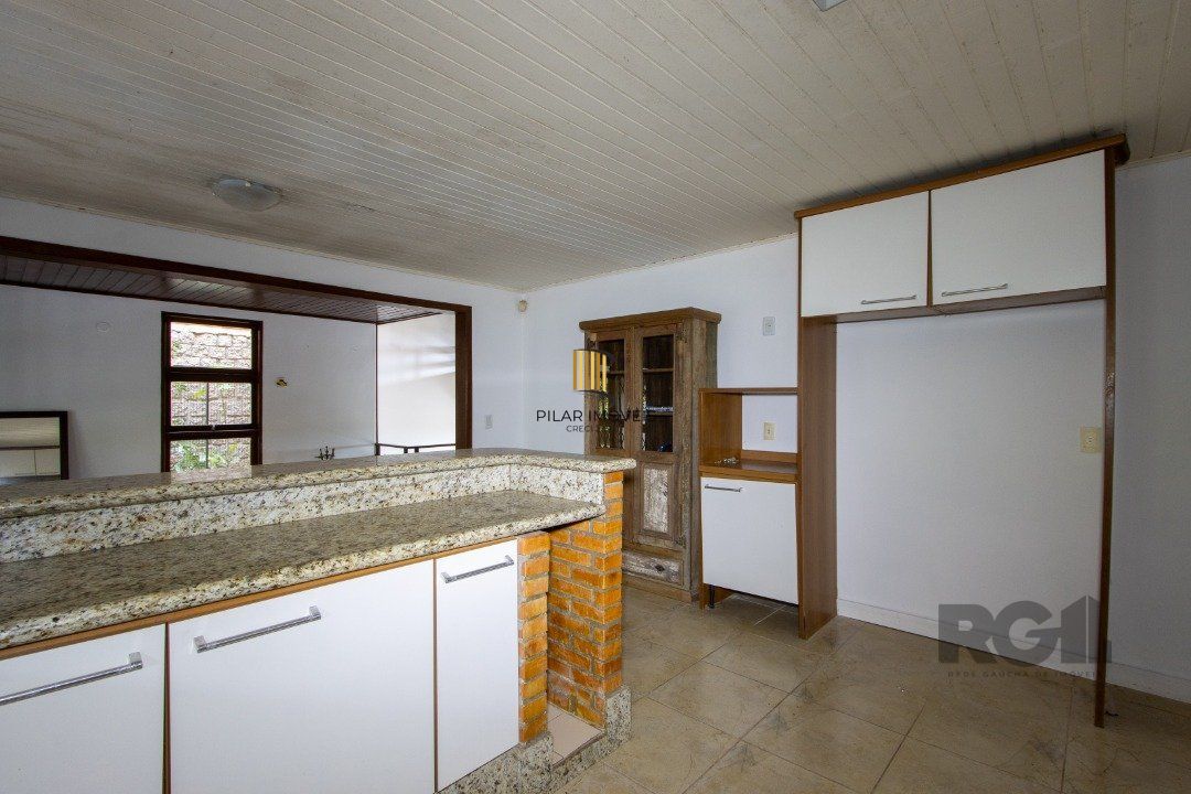 Casa de 3 dormitórios no Jardim Isabel com vista para o Guaíba.