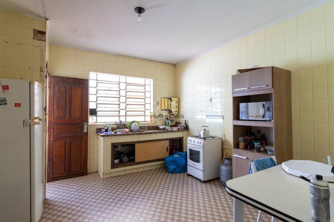 Casa para Venda - 522.36m², 4 dormitórios, 3 vagas - Menino Deus