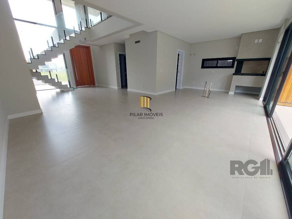 Casa de Condomínio 4 dormitórios no bairro Centro