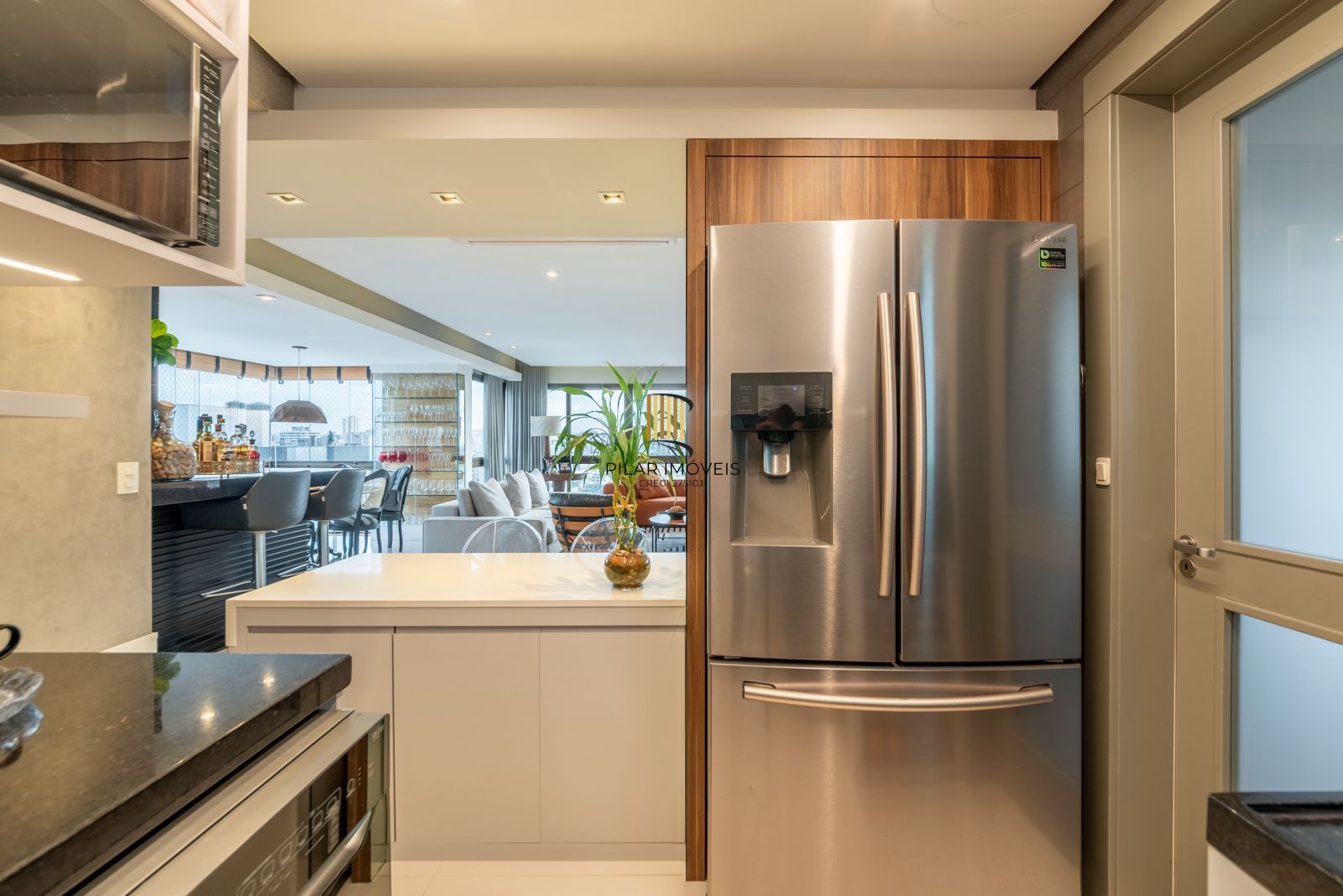 Apartamento exclusivo, decorado com requinte e uma vista incrível!
