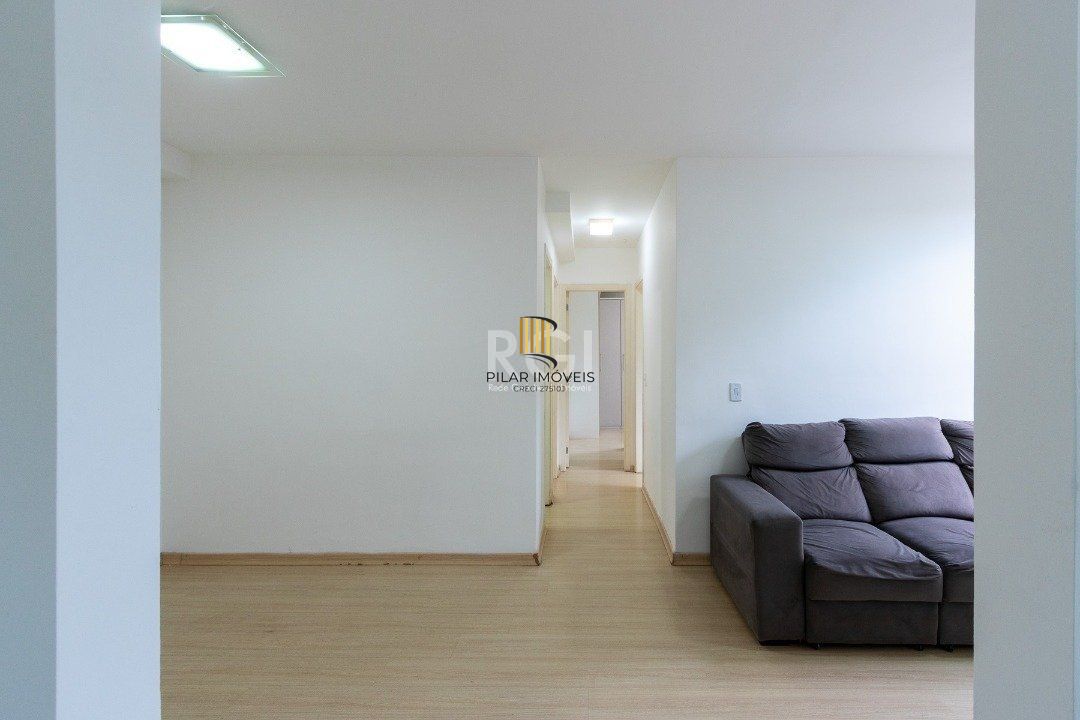 Apartamento 3 dormitórios no bairro Cavalhada
