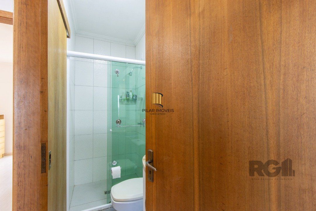 Casa para Venda - 204m², 3 quartos, 2 suites, 1 vaga - Caminhos do Sol - Guarujá