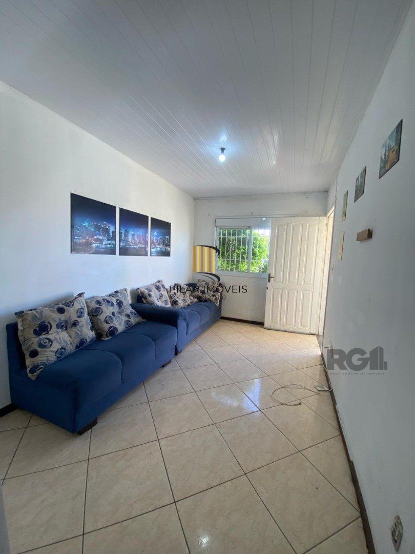 Casa 3 dormitórios no bairro Hípica