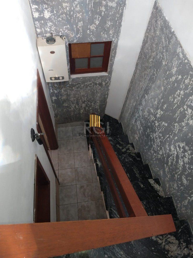 Casa para Venda - 123m², 3 dormitórios, sendo 1 suites, 2 vagas - Hípica