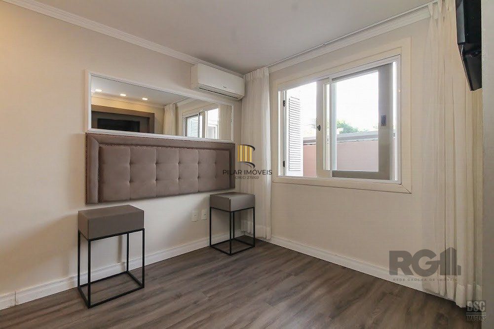Casa em  condomínio 3 dormitórios na Av Otto Niemeier