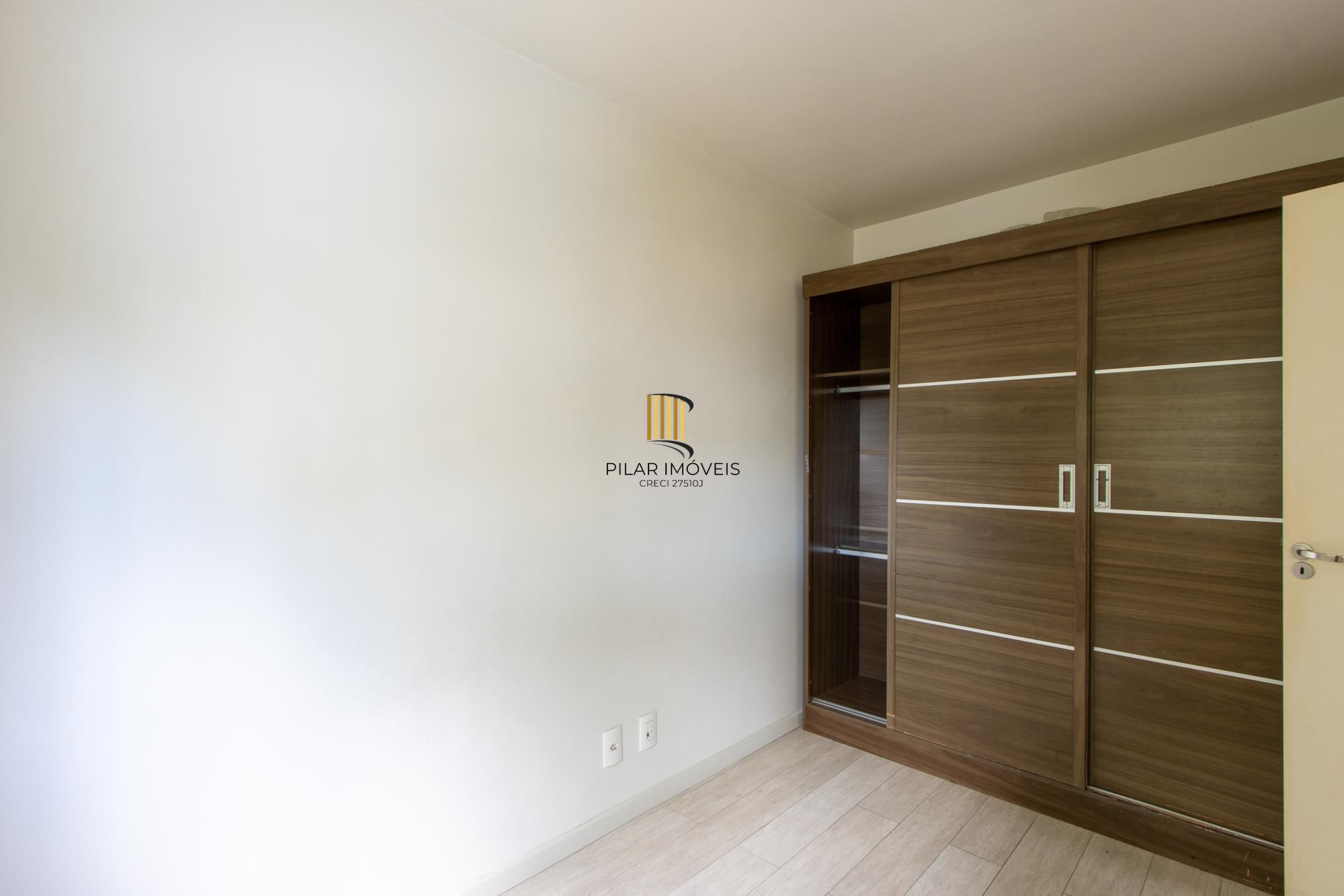 Apartamento 2 dormitórios no bairro Cristal
