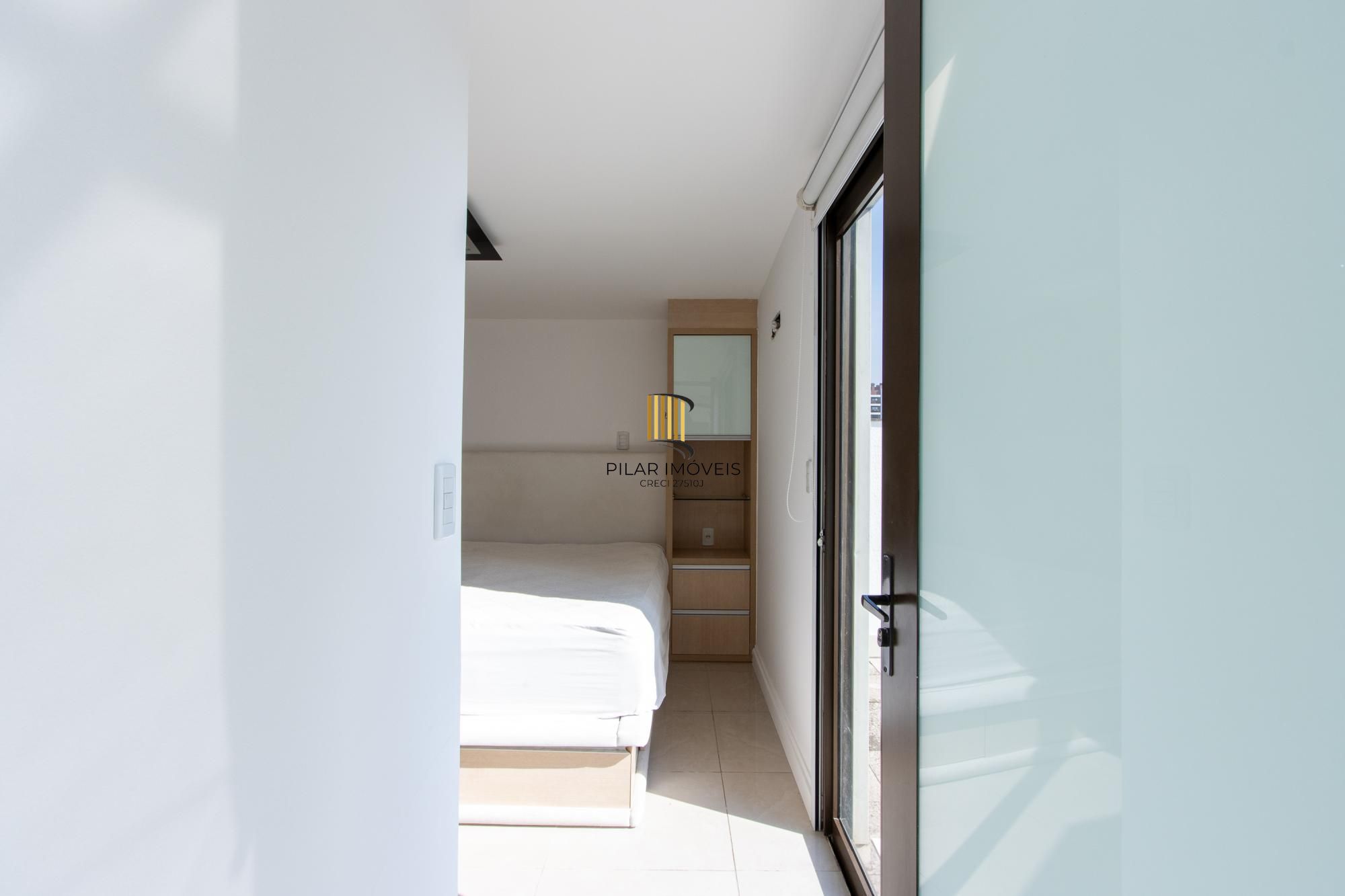 Apartamento 4 dormitórios no bairro Passo da Areia