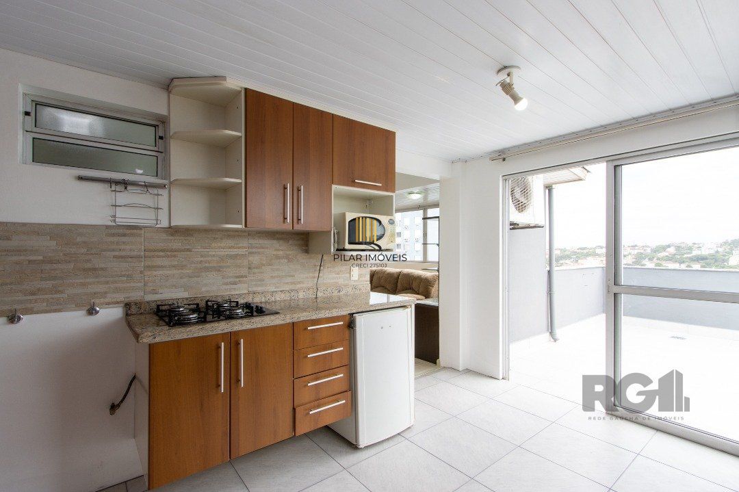 Cobertura 2 quartos, 2 banheiros, 1 vaga, terraço, elevador, condomínio com infra, Bairro Cristal