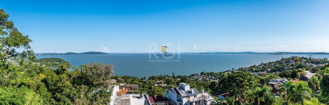 Casa para Venda - 300m², 3 dormitórios, sendo 3 suites, 2 vagas - Sétimo Céu