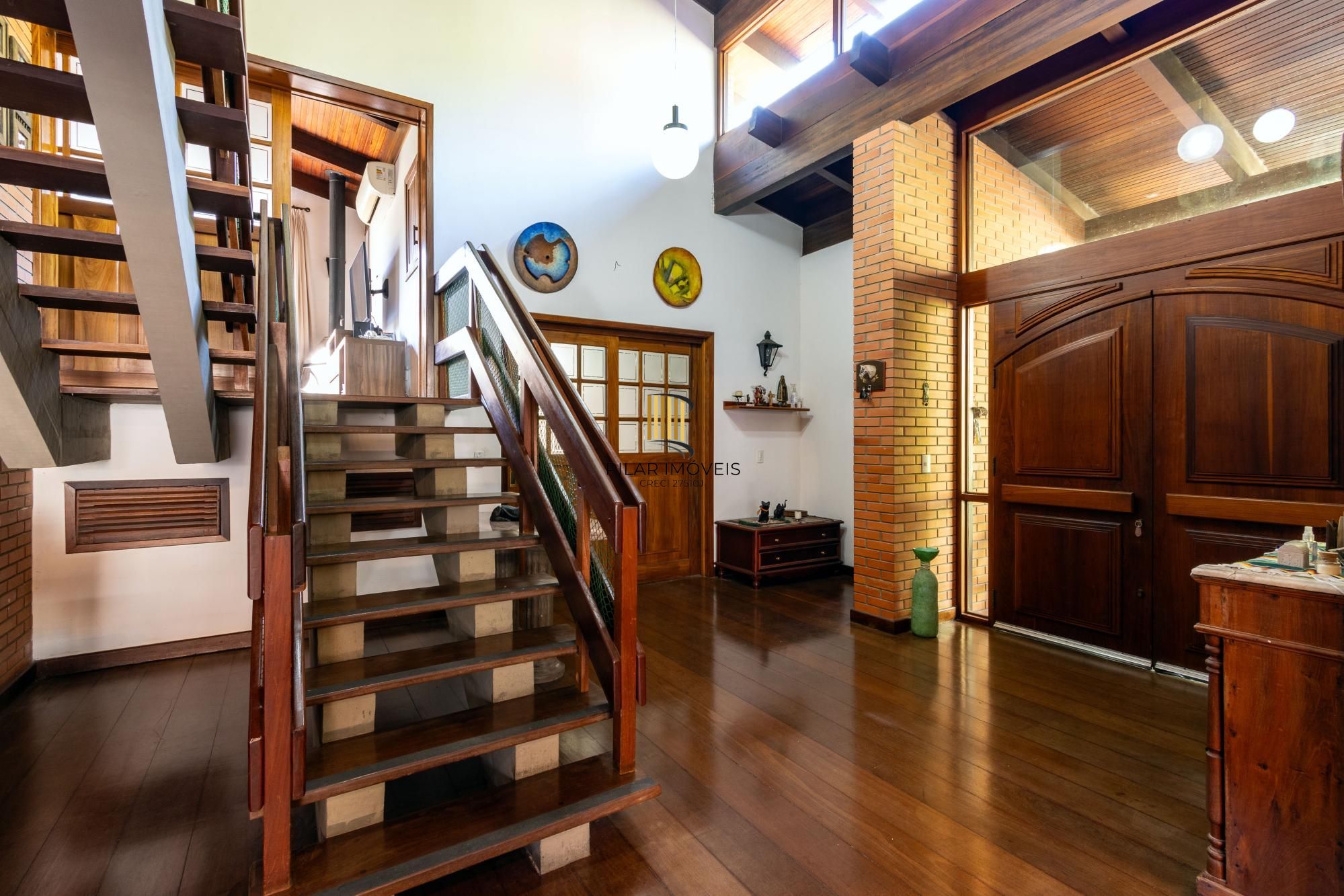 Casa de Condomínio 4 dormitórios no bairro Cavalhada